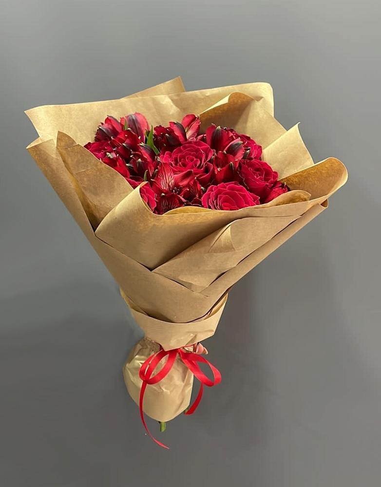 Букет цветов из: Альстромерии и Розы в Пролетарском Республики Адыгея