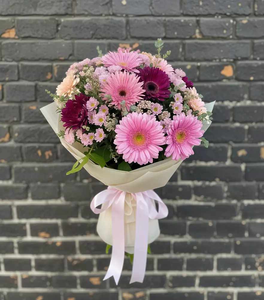 Букет цветов из: Герберы и Хризантемы в Пролетарском Республики Адыгея
