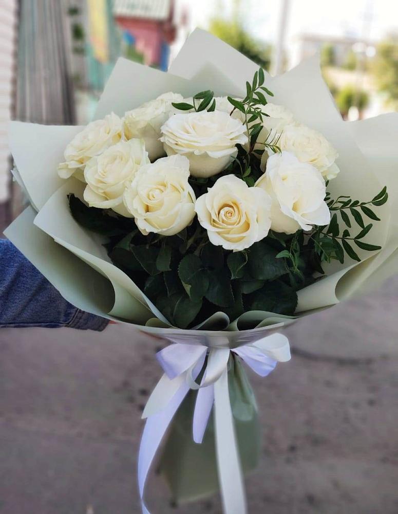 Букет Белые розы Проуд в Пролетарском Республики Адыгея