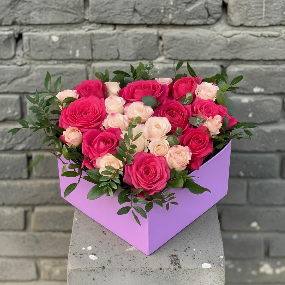 Цветочная композиция из Розы в коробке в Пролетарском Республики Адыгея
