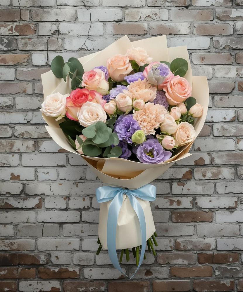 Букет цветов из: Розы, Лизиантусы и Гвоздики в Пролетарском Республики Адыгея